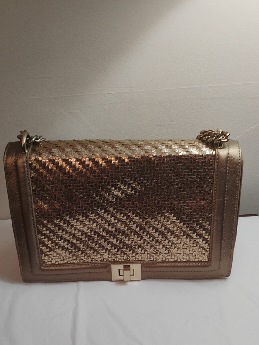 Metallic Gold Woven-Texture Crossbody with Chain Strap
